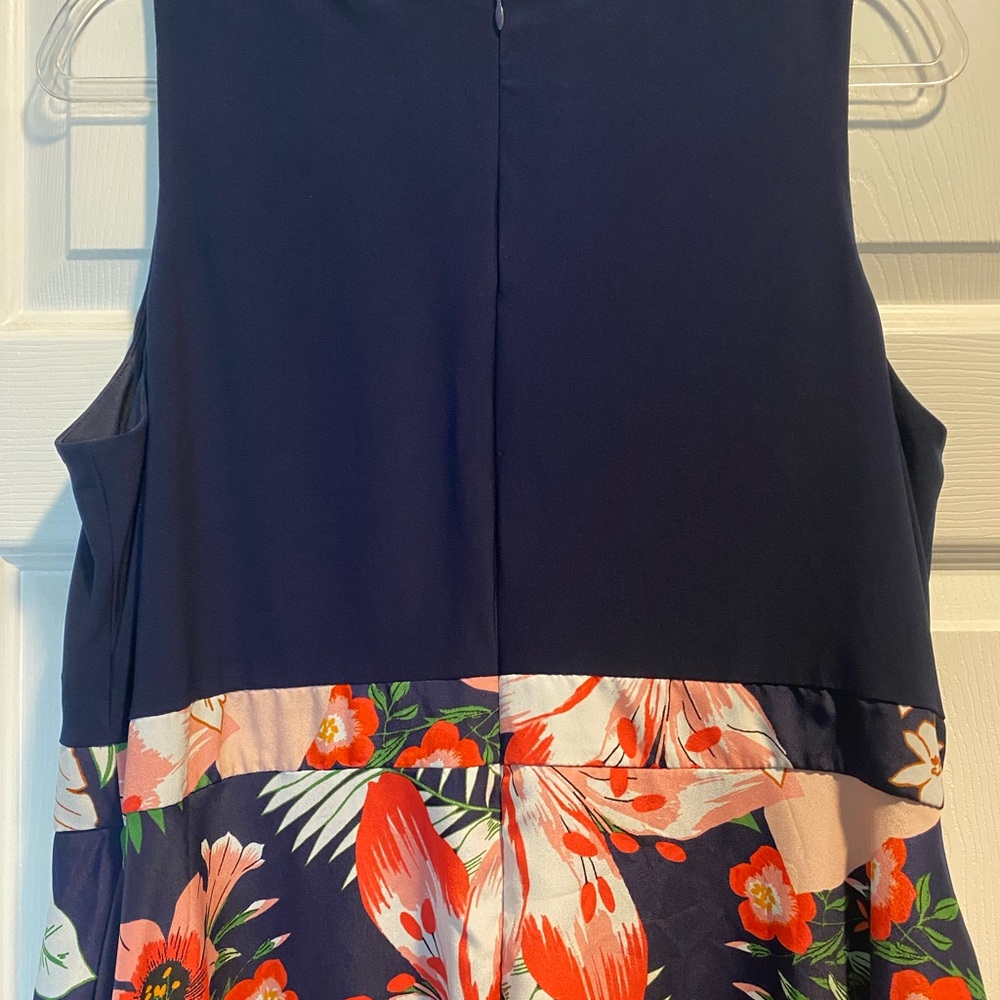 Vince Camuto handkerchief hem sleeveless midi dress - Picture 12 of 14